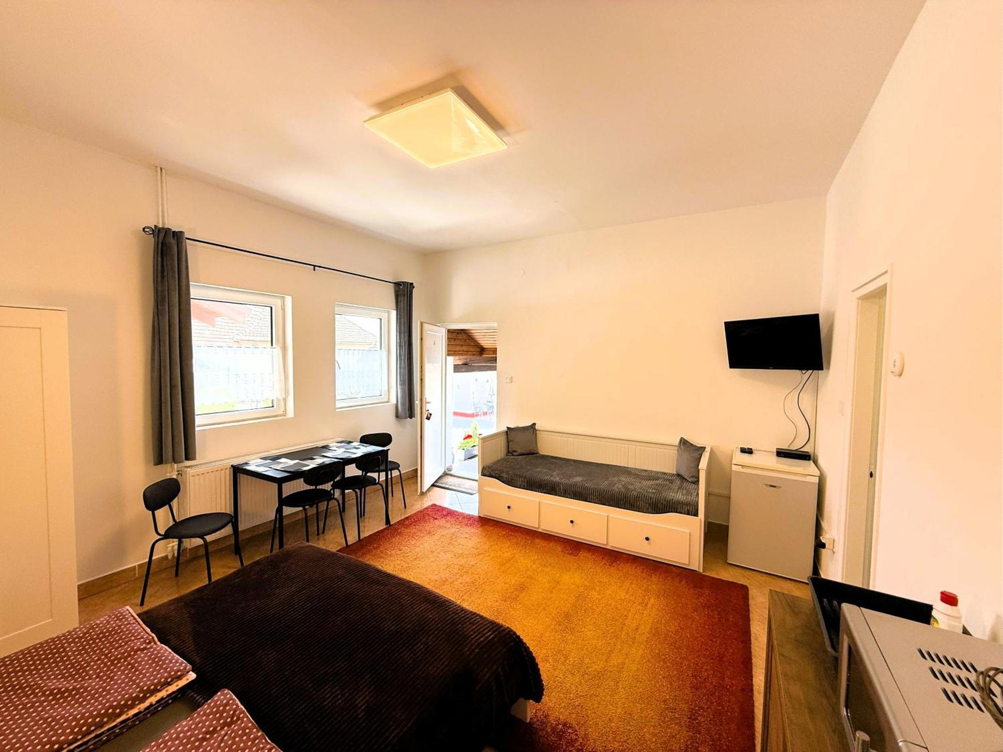 Harmony Vendeghaz Apartment Egerszalok